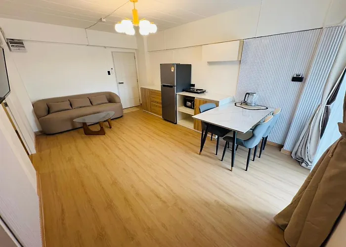 Easy Life Aparthotel